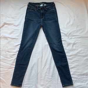 Women’s Time & Tru High Rise Jegging